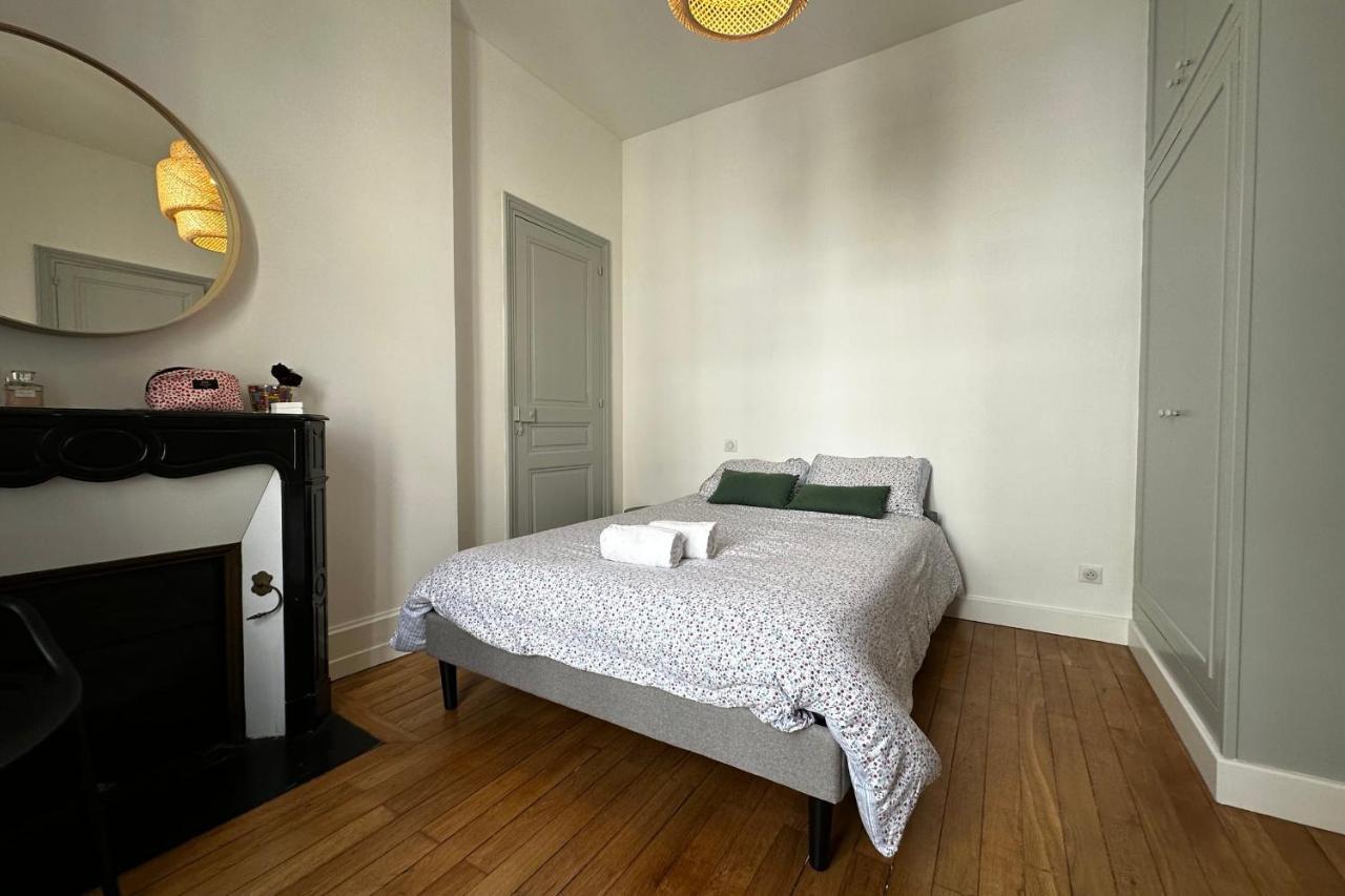 In The Beautiful Districts Of Tours A "Particular" With Great Comfort Villa Exterior foto