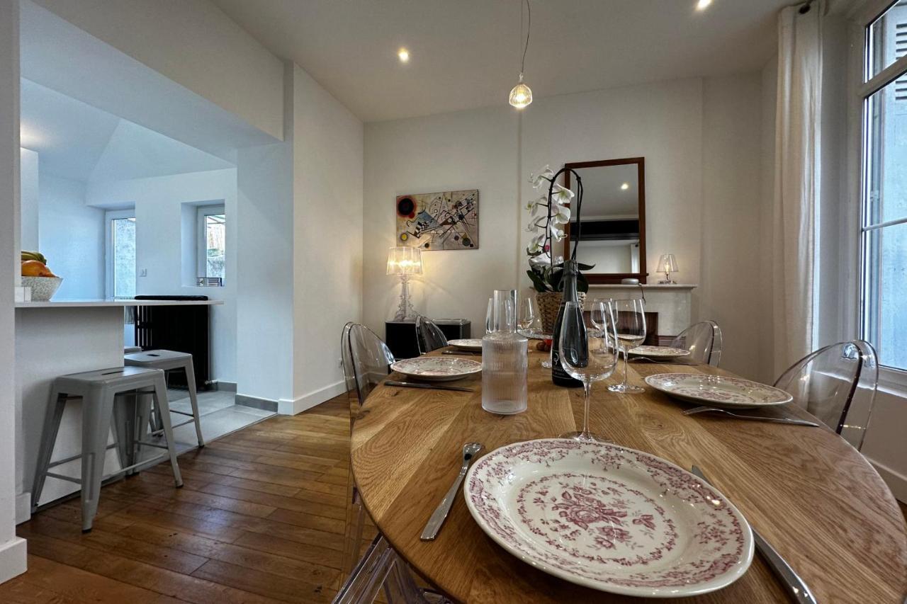 In The Beautiful Districts Of Tours A "Particular" With Great Comfort Villa Exterior foto